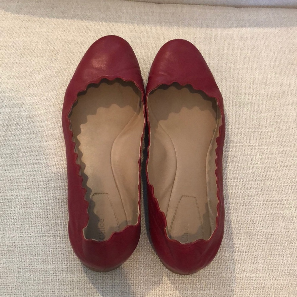 Chloe Scalloped Flats